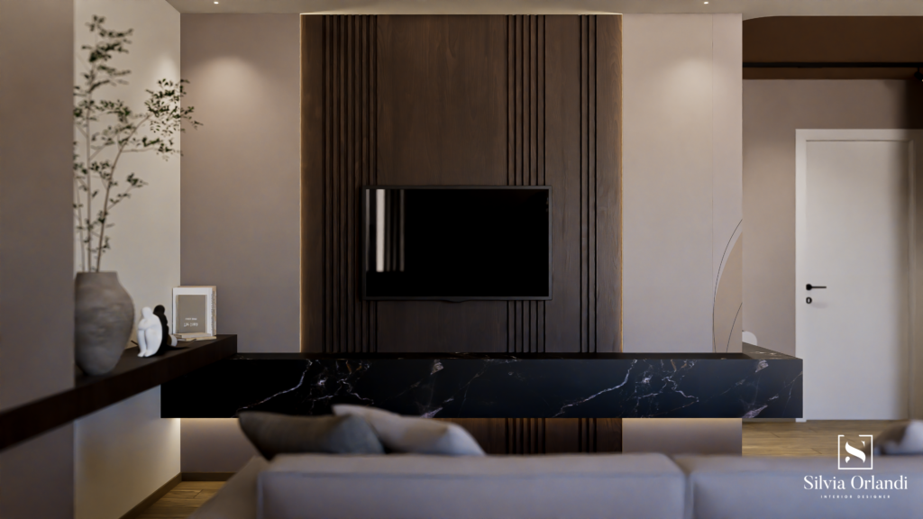Parete TV contemporanea con boiserie in legno verticale, pannellatura centrale retroilluminata, mensola sospesa in marmo nero e palette neutra calda con dettagli minimal ed eleganti.